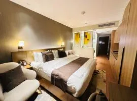 RBR Lux at Novotel Manila Hotel Residences Acqua