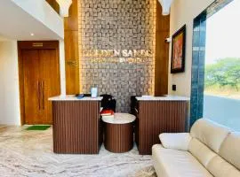 Golden Sands Hotel & Banquet