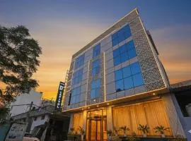 Hotel D'Capitol - Delhi Airport