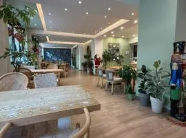 The Maroon Bottle Hotel