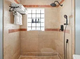 Kasa La Flora And Impala Miami Beach