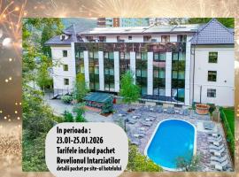 Hotel IZVOARE Caciulata, hotel em Călimăneşti