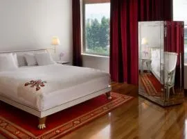 Hotel The Alvaa International Near Delhi Airport