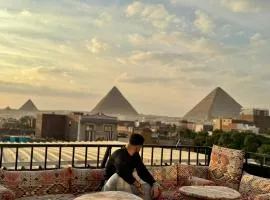 Bedouin Camp pyramids view INN