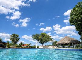 Hotel Campestre Cinco Estrellas, hotel en Villavicencio