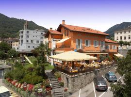 Foto di Hotel: Ristorante Stazione