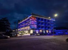 Xiaos Henderson Hotel