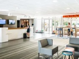 Novotel Saclay