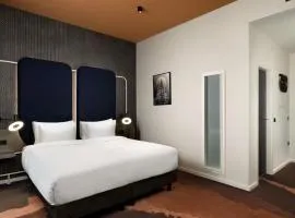 You Hotel Budapest - Handwritten Collection