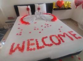 Le Parisien, Hotel in Charpentier