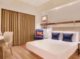 Hotel Rosewood-Near Delhi Airport-Free Airport Drop