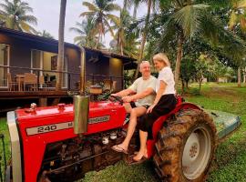 Coco Villa Farm Stay B&B- Only For Foreign Bookings, hotel a Kurunegala
