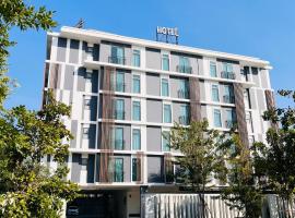 BB HOUSE Rangsit, hotel em Ban Talat Rangsit