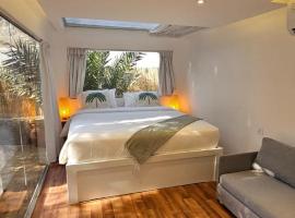 Hidden Valley GLAMPING，富查伊拉的飯店