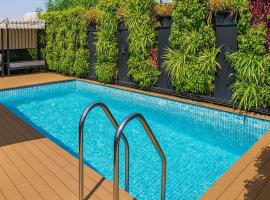 Hotel The Casa Grand - A Four Star Luxury Hotel in Amritsar, отель в Амритсаре