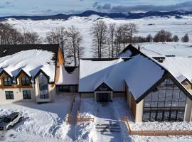 Hotel Nordik, hotel di Žabljak