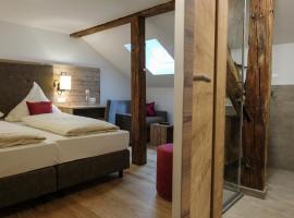 Alpengasthof zur Post, Hotel in Schattwald