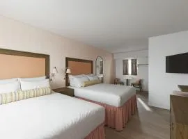 Pink Champagne Boutique Motel