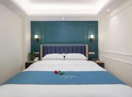 Huazhu Confucius Temple Cloud Platinum Boutique Hotel