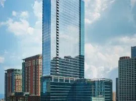 Loews Chicago Hotel
