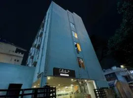 Super Townhouse Benz Circle MG Road