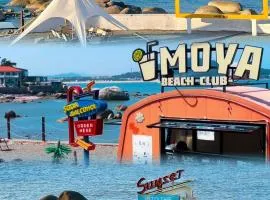 Moya Resort Hotel-Near Laoshan Scenic Area,Free Private Beachcombing, Free DIY Experience, 3 Free Photographers' Photos, Paid provision Featured Seafood