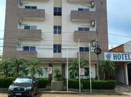 Victoria Plaza Hotel