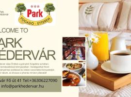Park Hédervár, Hotel in Hédervár