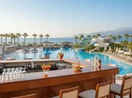 Acca Larentia Resort