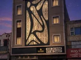 Pineberry Hotels - Near Golden Temple