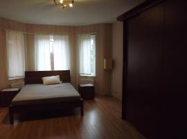 Hotel Photo: Cottage at 11 km Dmitrovskoye Shosse