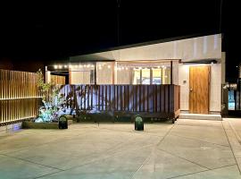 Rush Awaji Canariya - Seaside Holiday Home - Self Check-In Only, Hotel in Awaji