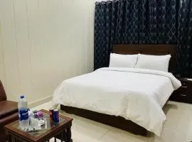 The Lodge Inn