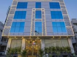 Hotel D'Capitol - Delhi Airport