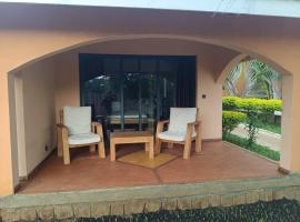 Résidence Swiss Bungalow Palmier, готель у Нозі Бе