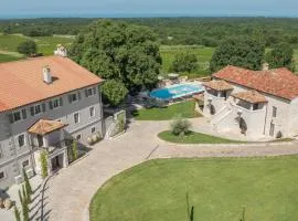 San Tomasini Heritage Hotel