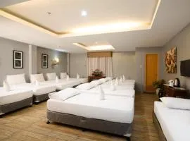 REYNAS THE HAVEN and GARDENS