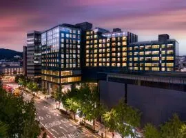 Nine Tree by Parnas Seoul Insadong