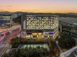 Nine Tree by Parnas Seoul Pangyo