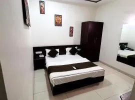 Hotel Lakshya Sheesh Mahal