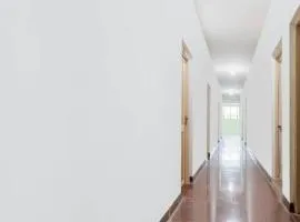 OYO 79595 Shanthi Lodge