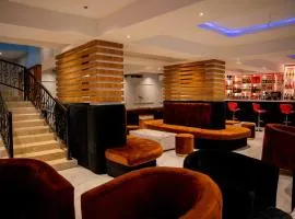 Nirvana City Hotel