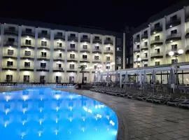 Topaz Hotel