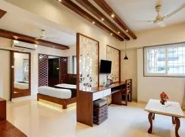 Townhouse Oak Gravity Inn