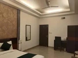 Royal Grand villa Near Delhi Airport