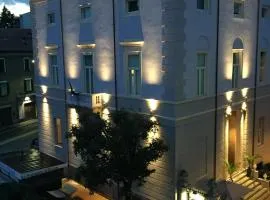 Hotel Europa Varese, хотел в Варезе