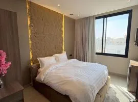 نخبة العارض الذاتي The exhibitor elit