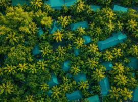 Palm Grove Eco Resort，位于布莱尔港的酒店