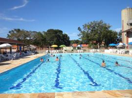 Pousada Fecep - 650 metros do mar, hotel i Guaratuba