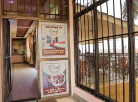 Reinah Tourist Hotel